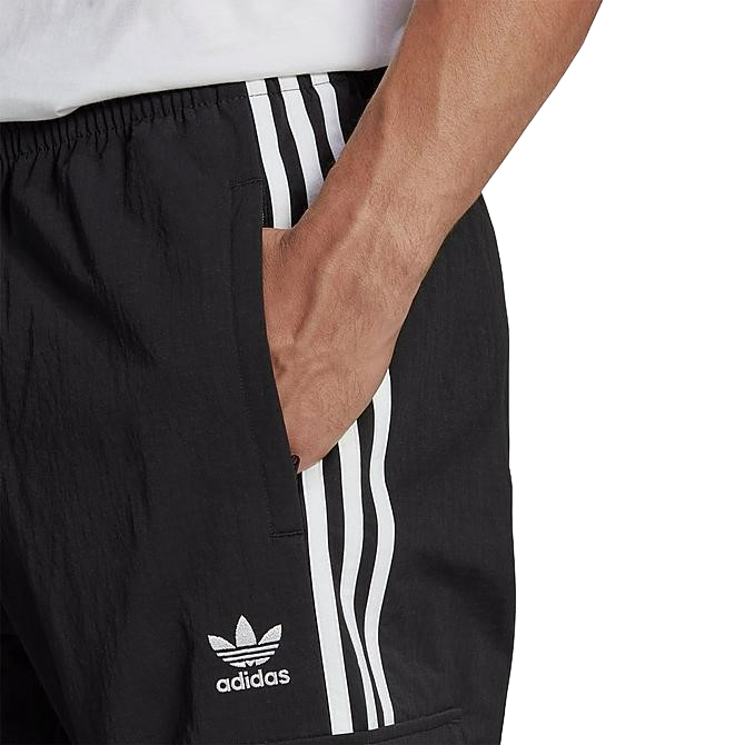 adidas originals Logo HR3364