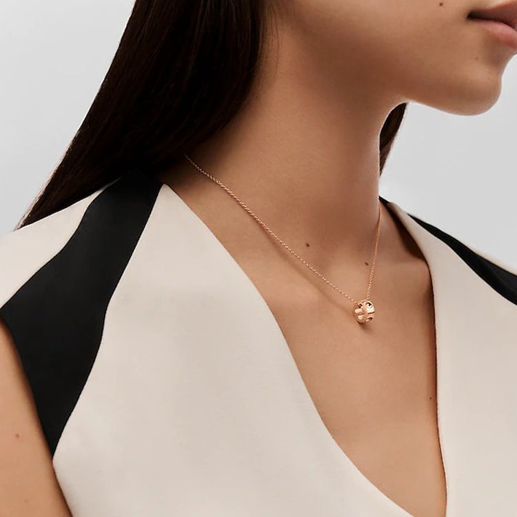 LOUIS VUITTON 18K Rose Gold Necklace Women's Gold