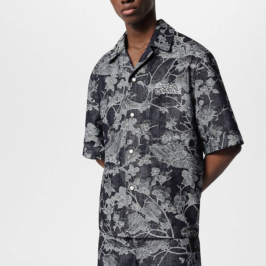 LOUIS VUITTON Short-Sleeved Denim Shirt