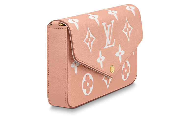 LOUIS VUITTON Pochette Felicie Shoulder Bags