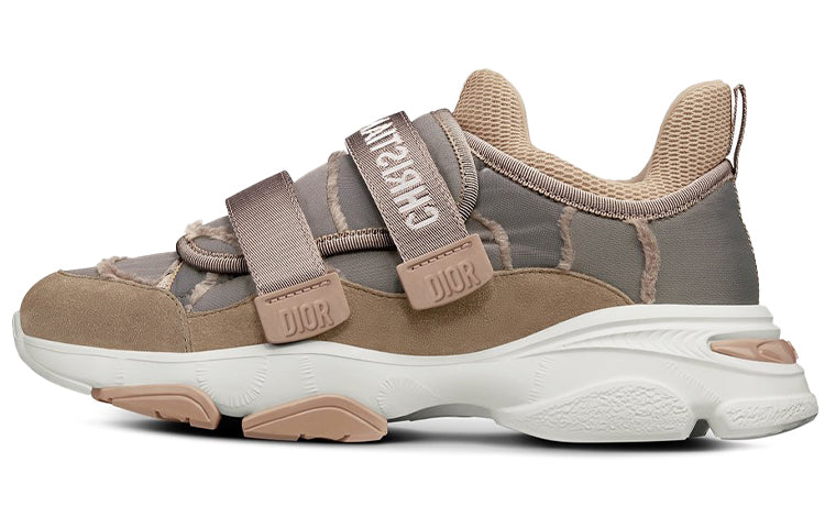 DIOR Women's D-Wander Sneaker 'Nude'
