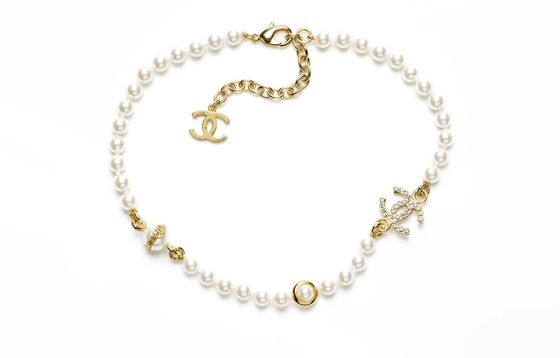 CHANEL 2023 Faux pearl Necklace