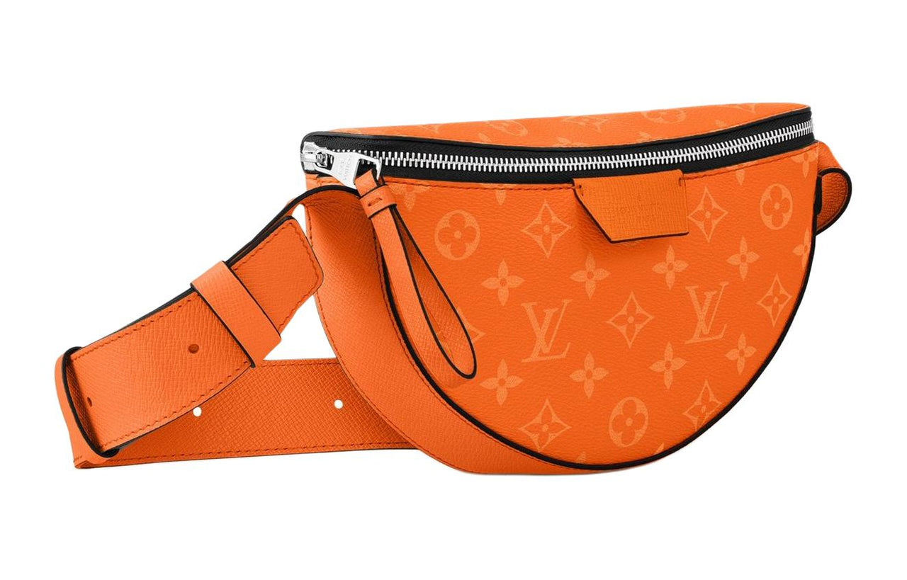 LOUIS VUITTON Lv Moon Crossbody