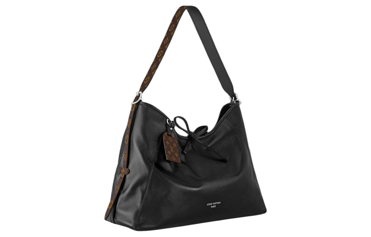 LOUIS VUITTON CarryAll Vibe Mm