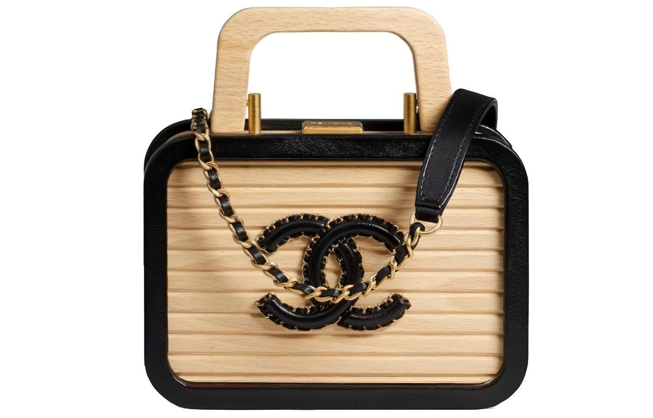 CHANEL With Sheepskin Coin Purse Storage Box Unisex Black With Beige