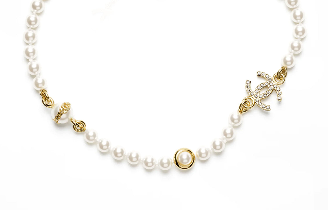 CHANEL 2023 Faux pearl Necklace