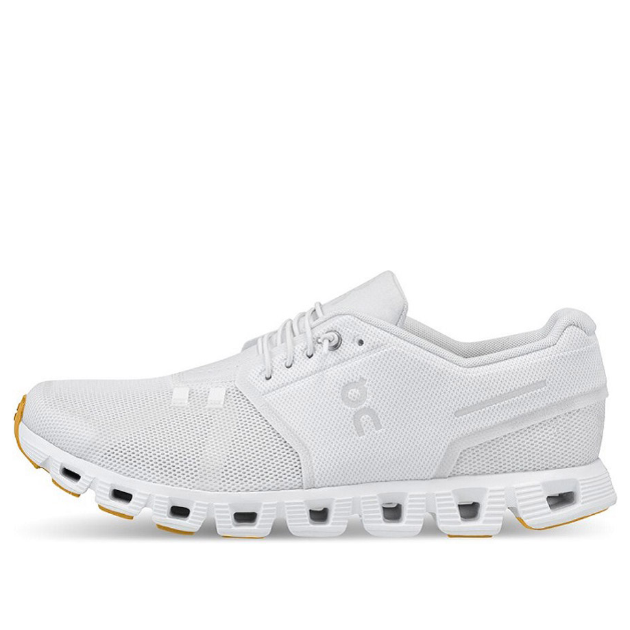 On Running Cloud 5 'Undyed' 88.98533