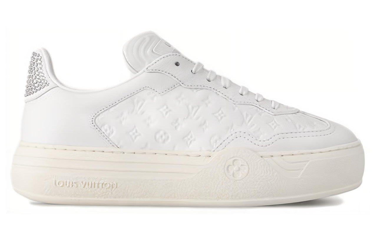 LOUIS VUITTON Low-Top Skateboard Shoes Women's White