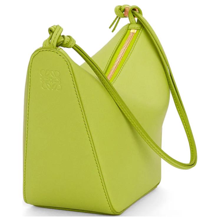 LOEWE Hammock Hobo Cow Leather Hobo Bag, Portable Crossbody Bag, Shoulder Bag Women's Grass Green