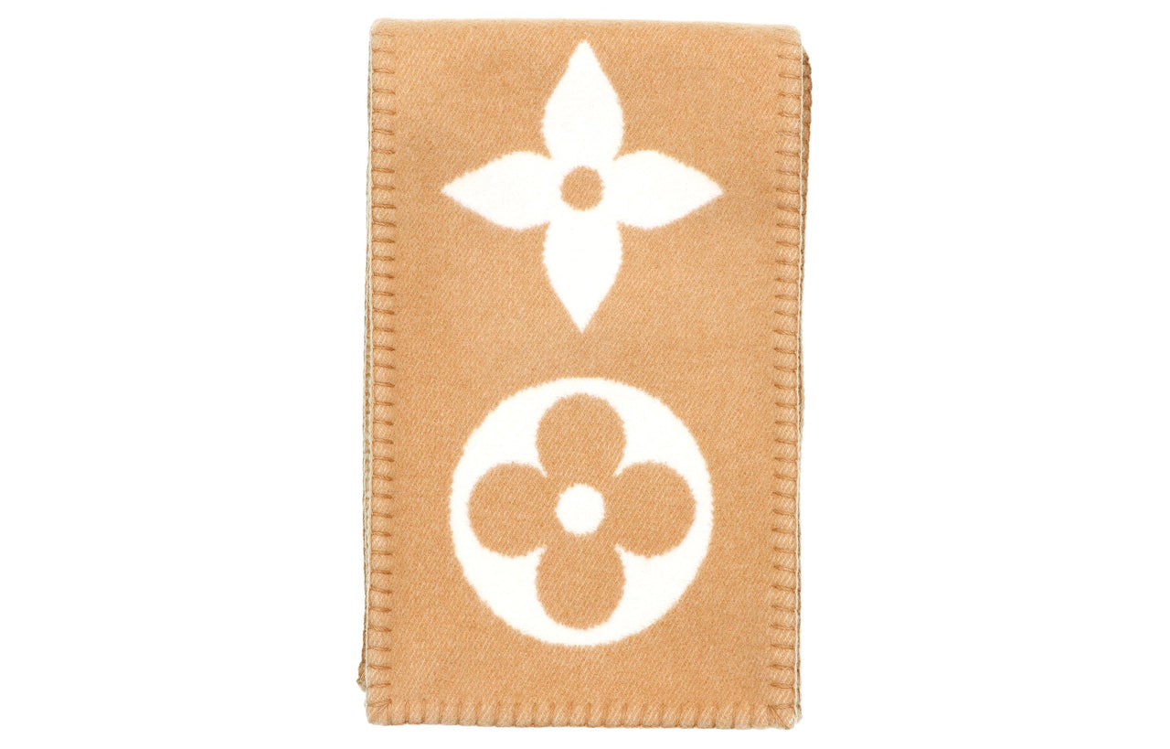 LOUIS VUITTON Sweet Dreams Scarf