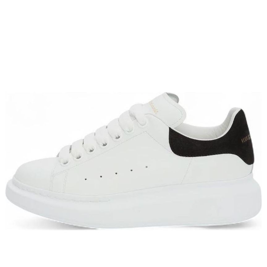 (WMNS) Alexander McQueen Oversized Sneaker 'White Black' 2024 553770-WIEF1-9061