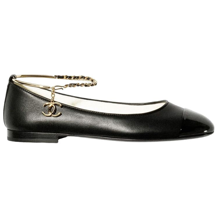 CHANEL Women's Casual Shoes Women's Black