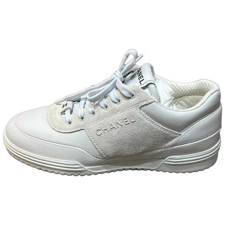 CHANEL Low-Top Casual Shoes Women's White Gray