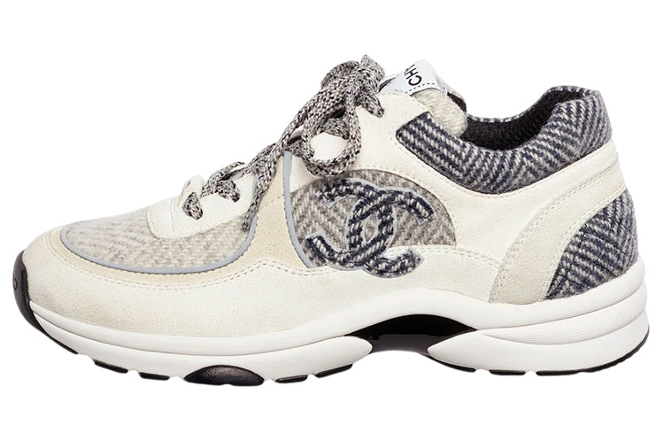 CHANEL Sneaker 'Ivory' Women's