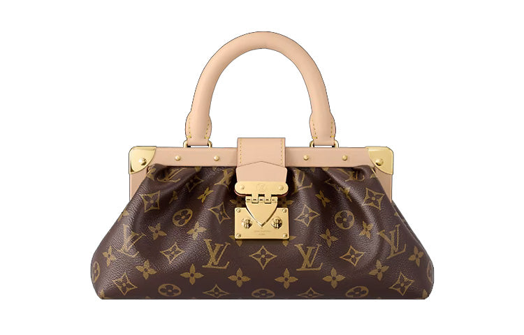 LOUIS VUITTON Clutch Monogram