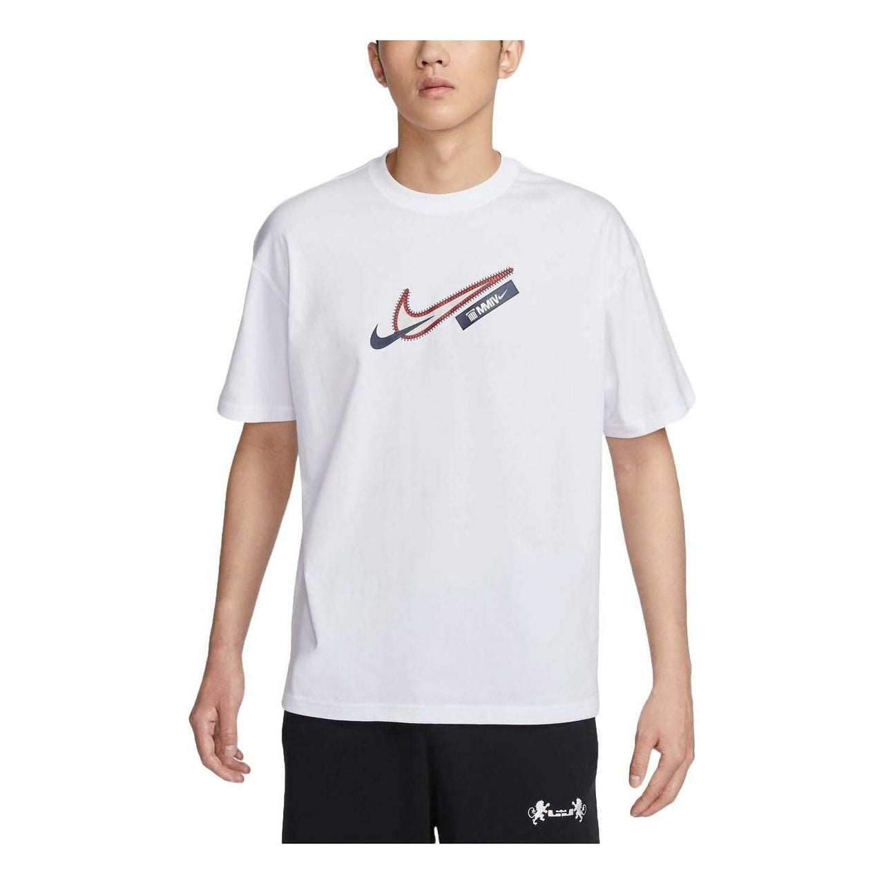 Nike Lebron Graphic Basketball T-Shirt Asia Sizing 'White' FZ8076-100