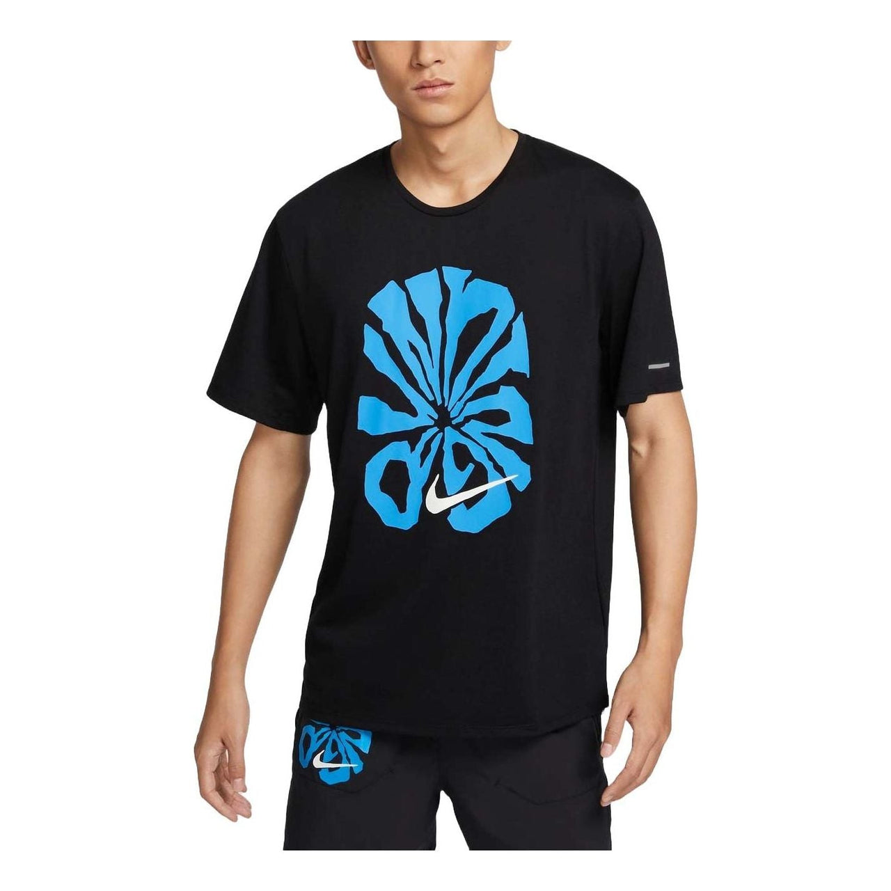 Nike Rise 365 Run Energy Dri-FIT Running T-Shirt Asia Sizing 'Black' FZ1081-010