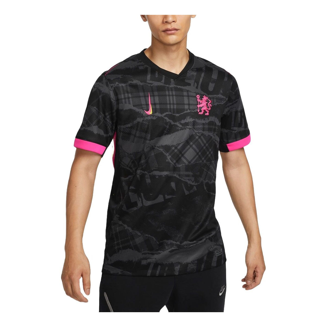 Nike Dri-FIT Chelsea F.C. 2024/25 Stadium Third Football Replica Jersey 'Black Pink' FQ2029-061