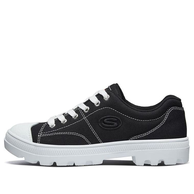 (WMNS) Skechers Roadies Low-Top Sneakers Black 74370-BLK