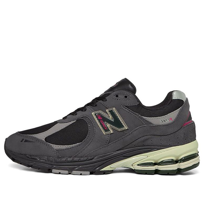 New Balance 2002R 'Magnet Hi-Pink' M2002RGV