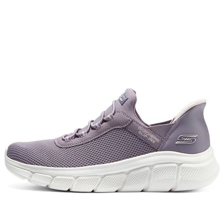 (WMNS) Skechers Knitted Running Shoes 'Qual' 117502-QUAL