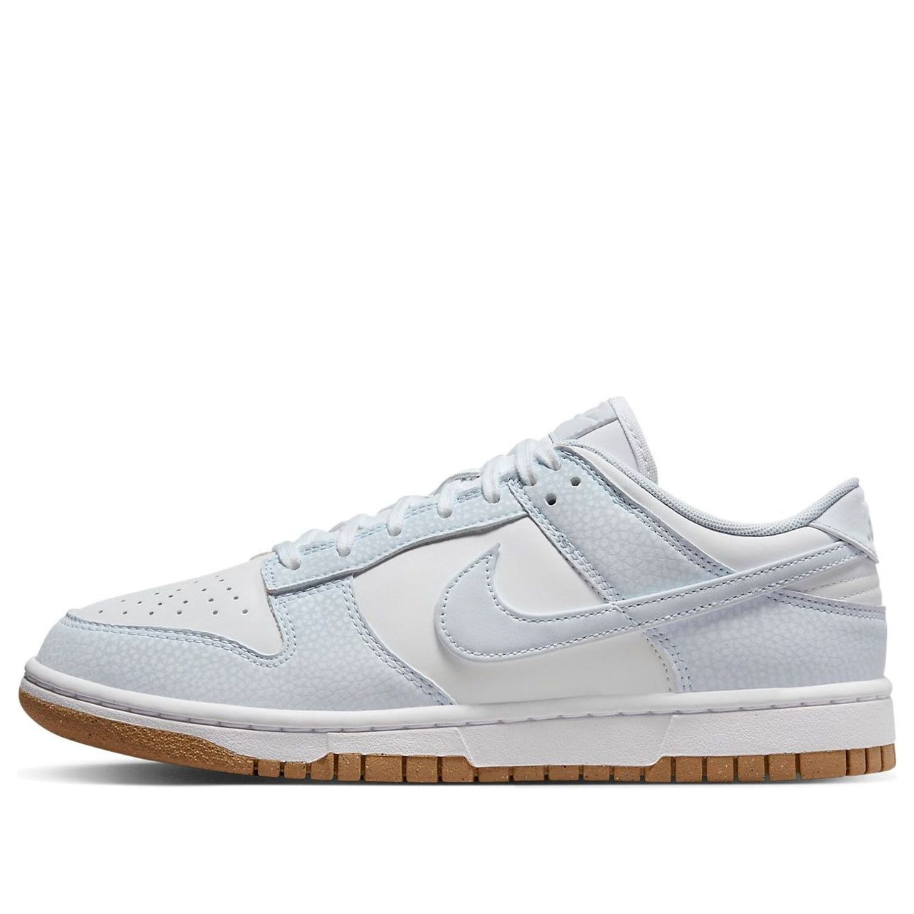 (WMNS) Nike Dunk Low Next Nature 'Light Blue Grey Gum' FN6345-100