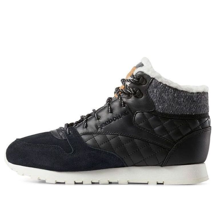 (WMNS) Reebok Classic Leather Arctic Boot 'Black' CN3744