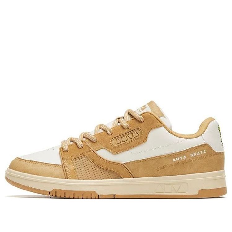 (WMNS) ANTA 'Brown White' 122248090S-2