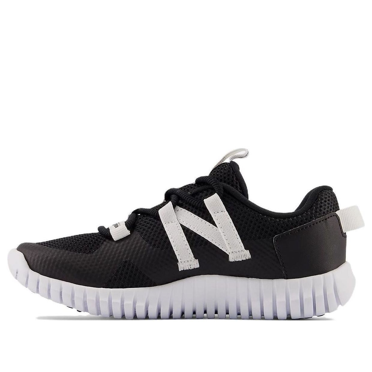 (PS) New Balance Playgruv v2 Bungee 'Black White' PTPGRVAC