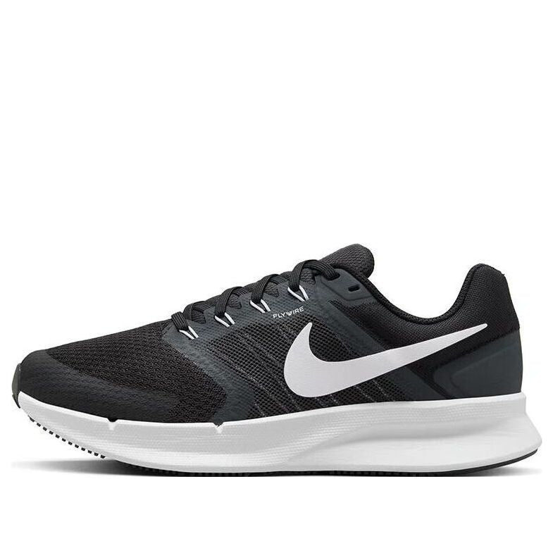 (WMNS) Nike Run Swift 3 'Black White' DR2698-002
