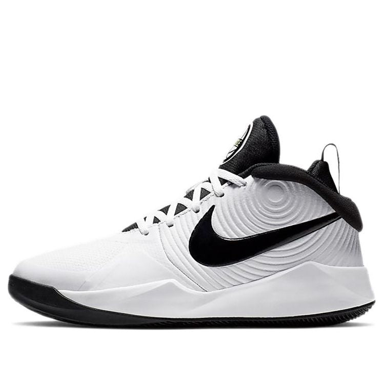 (GS) Nike Team Hustle D9 'White Black' AQ4224-100
