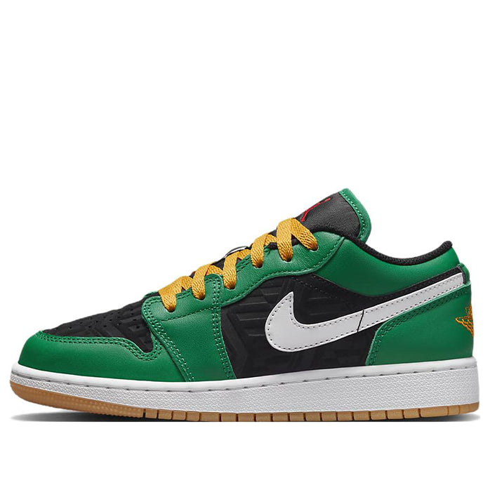 (GS) Air Jordan 1 Low SE 'Christmas' DQ8421-300