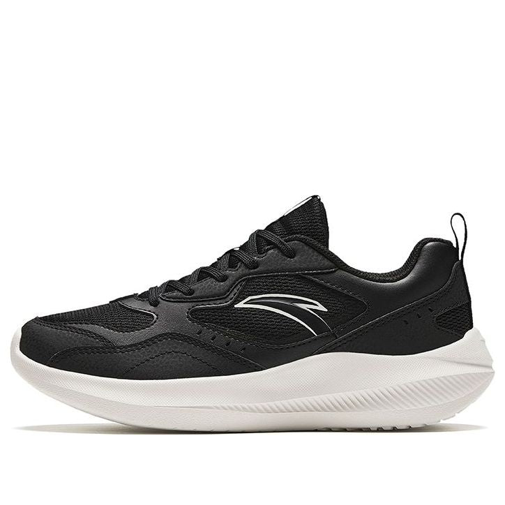 (WMNS) ANTA Running Shoes 'Black White' 922415523-4