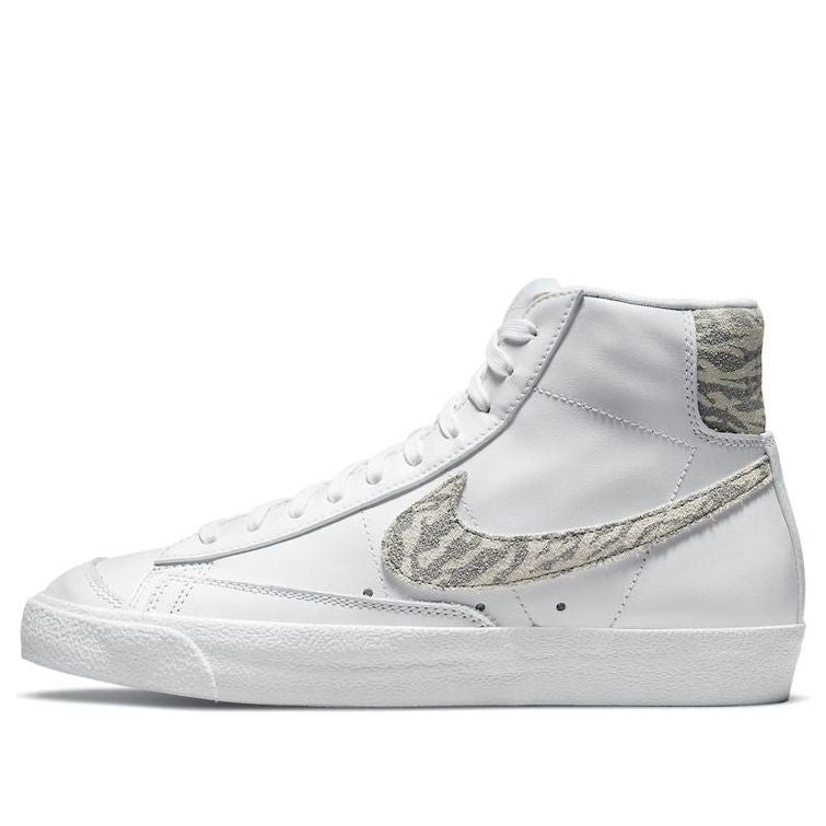 (WMNS) Nike Blazer Mid '77 SE 'Zebra' DH9633-101