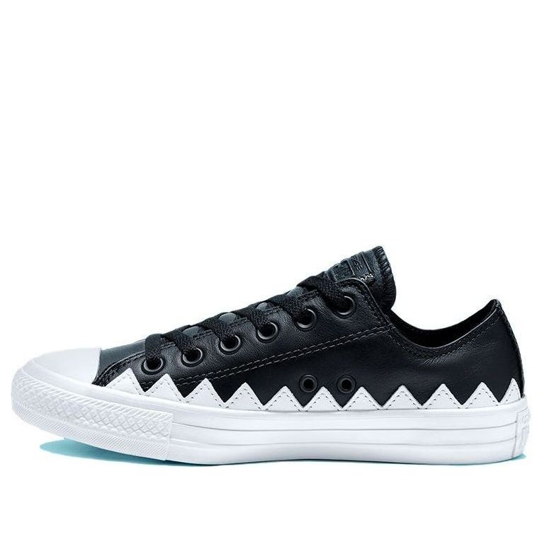 (WMNS) Converse Chuck Taylor All Star Mission-V Low Top 'Black White' 565369C