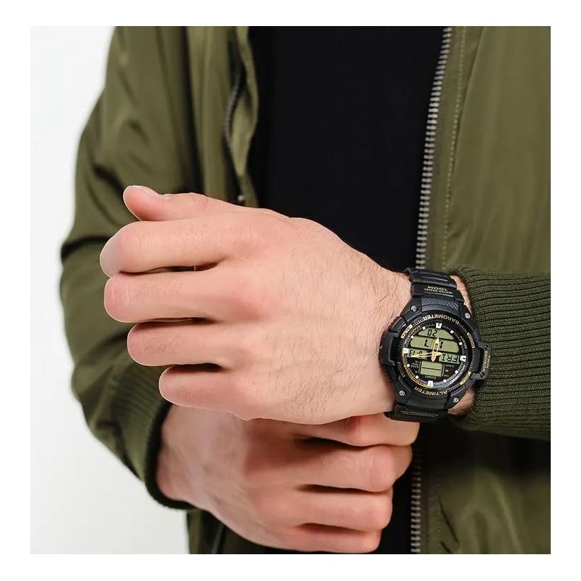 CASIO Male OUTGEAR Japan / South Korea Fashion Sports Black Analog/Digital Combo SGW-400H-1B2
