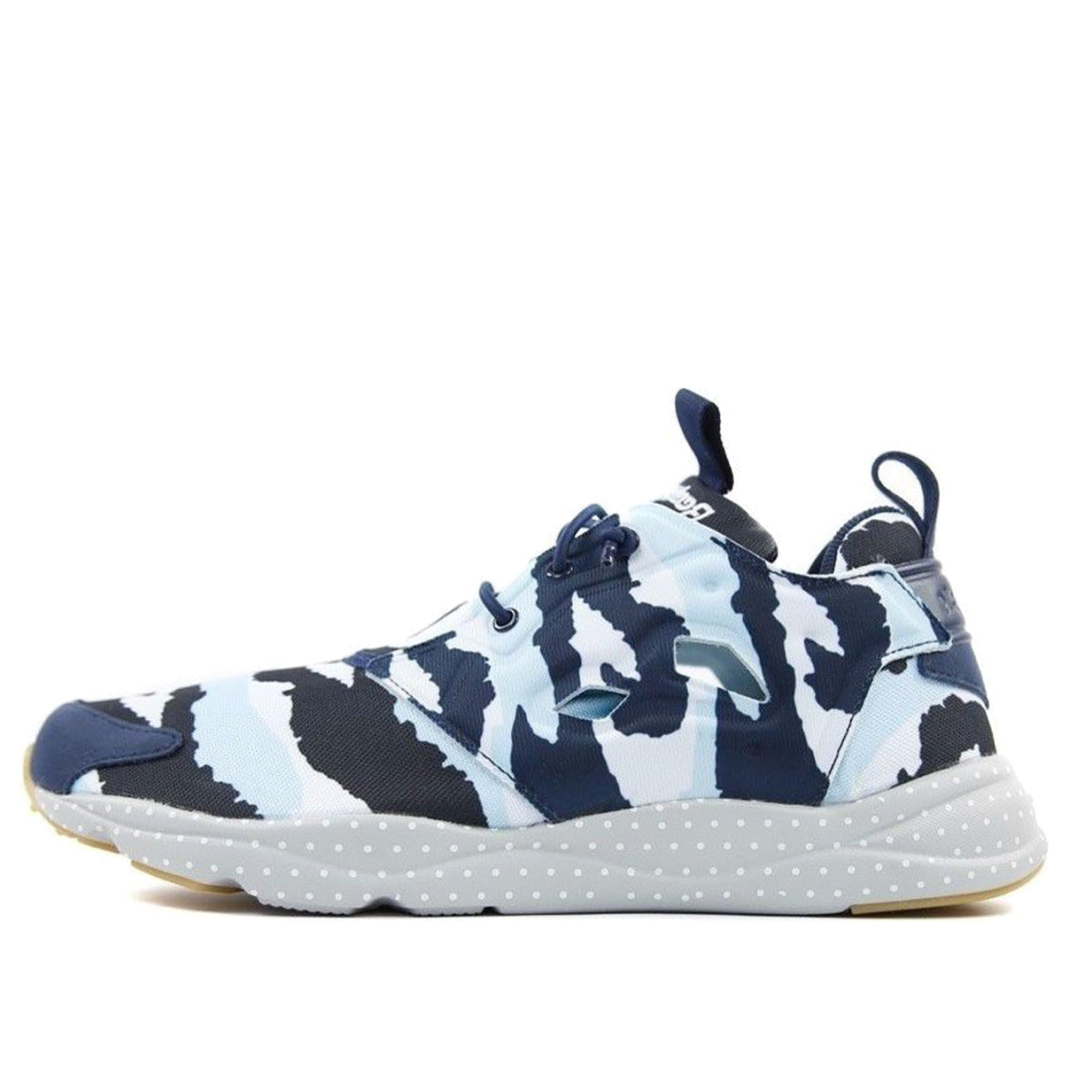 Reebok FuryLite GM 'Cloud Pack - Blue Camo' V67788