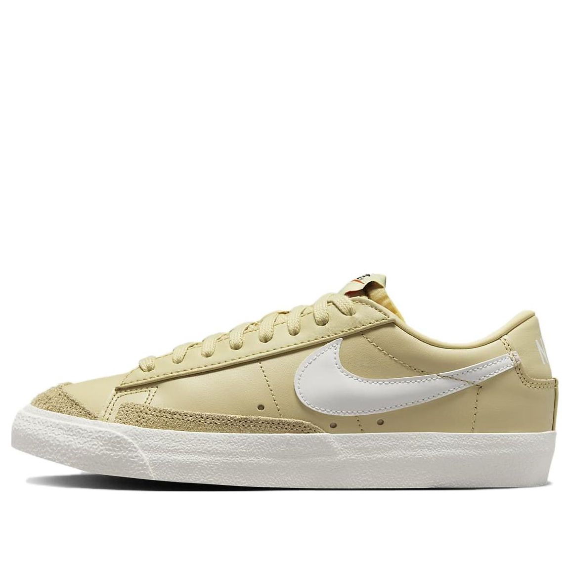 (WMNS) Nike Blazer Low 77 'Brown' DC4769-701