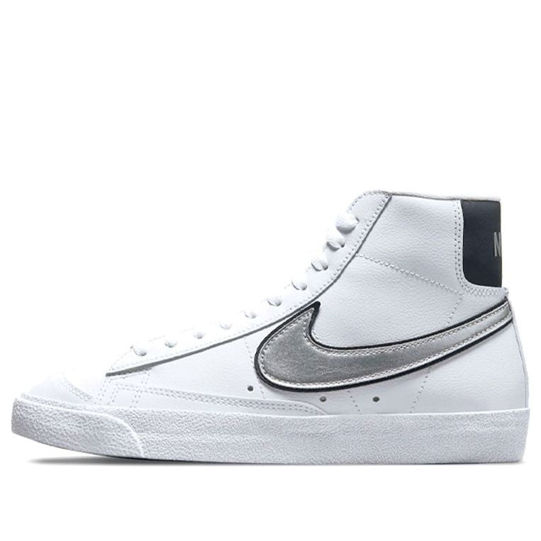 (WMNS) Nike Blazer Mid '77 Essential 'White Metallic Silver' DH0070-100