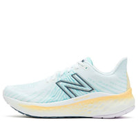 (WMNS) New Balance Fresh Foam X Vongo v5 'White Light Mango' WVNGOWM5