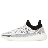 adidas Yeezy Boost 350 V2 CMPCT 'Panda' IG9608