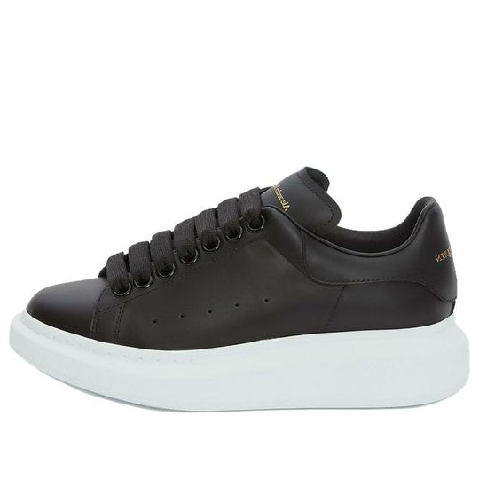 (WMNS) Alexander McQueen Oversized Sneaker 'Black' 553770WHGP01000