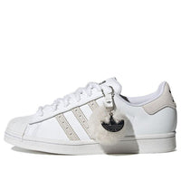 (WMNS) adidas Superstar 'Crystal White' GX3640