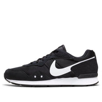 Nike Venture Runner 'Black White' CK2944-002