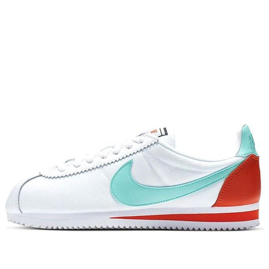 (WMNS) Nike Classic Cortez Premium 'Light Aqua' 905614-104
