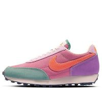 (WMNS) Nike Daybreak 'Corduroy - Desert Berry' DA1471-683