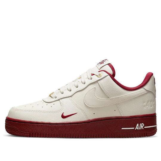 (WMNS) Nike Air Force 1 '07 SE '40th Anniversary - Sail Team Red' DQ7582-100