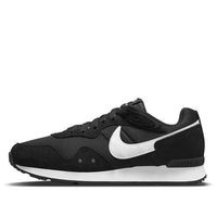 (WMNS) Nike Venture Runner Wide 'Black White' DM8454-001