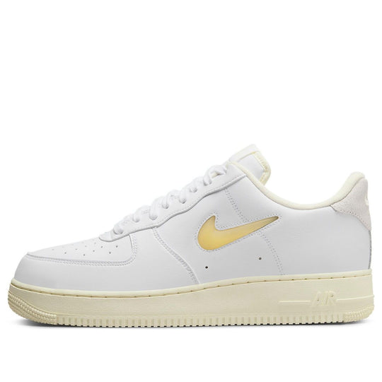 Nike Air Force 1 '07 LX 'Pale Vanilla' DC8894-100