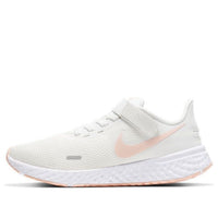 (WMNS) Nike Revolution 5 FlyEase 'White Washed Coral' BQ3212-103